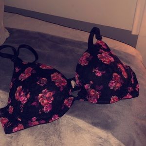 Pink push up bra (Victoria Secret)